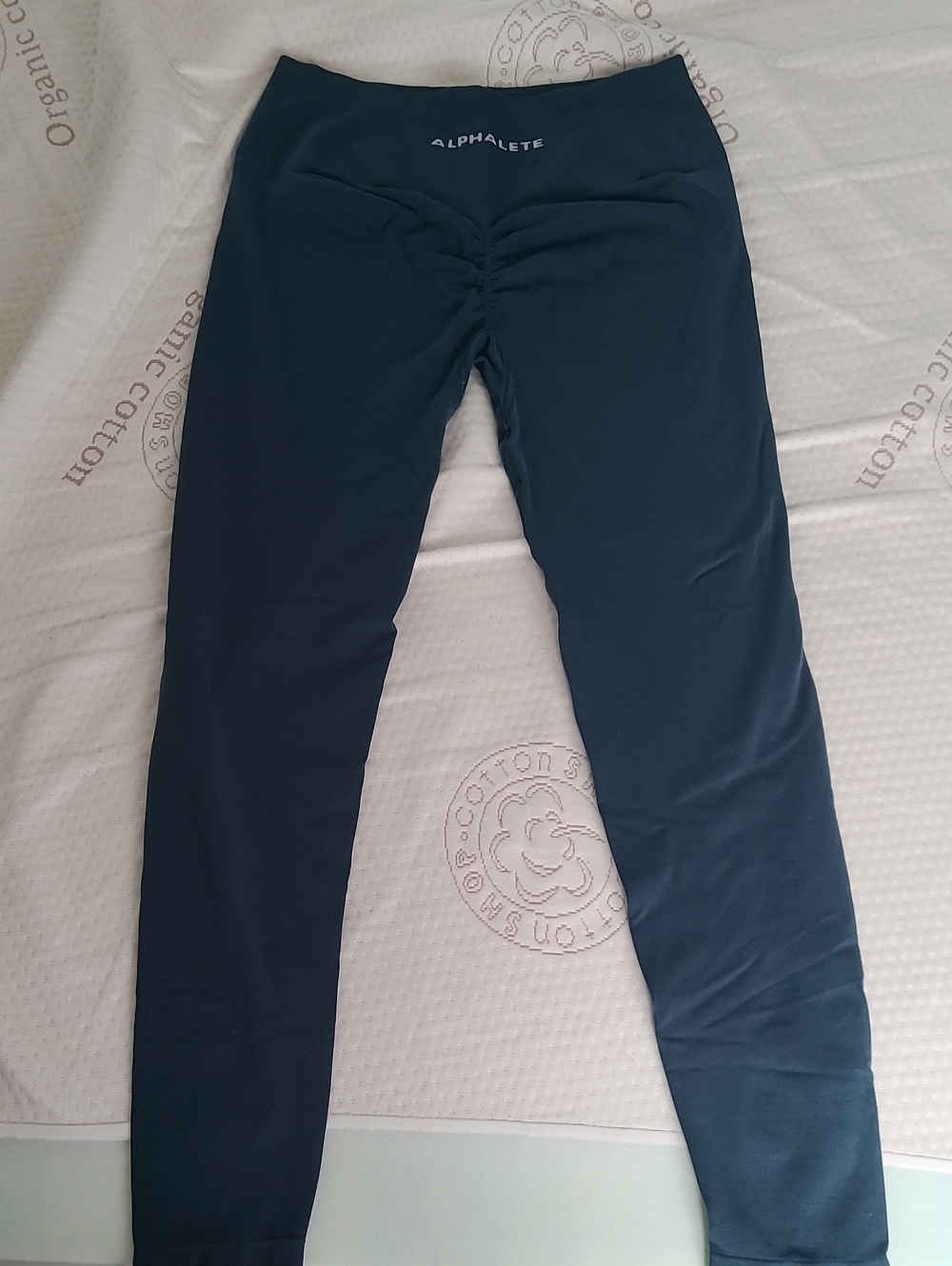 Alphalete Deep Blue Scrunch Leggings
